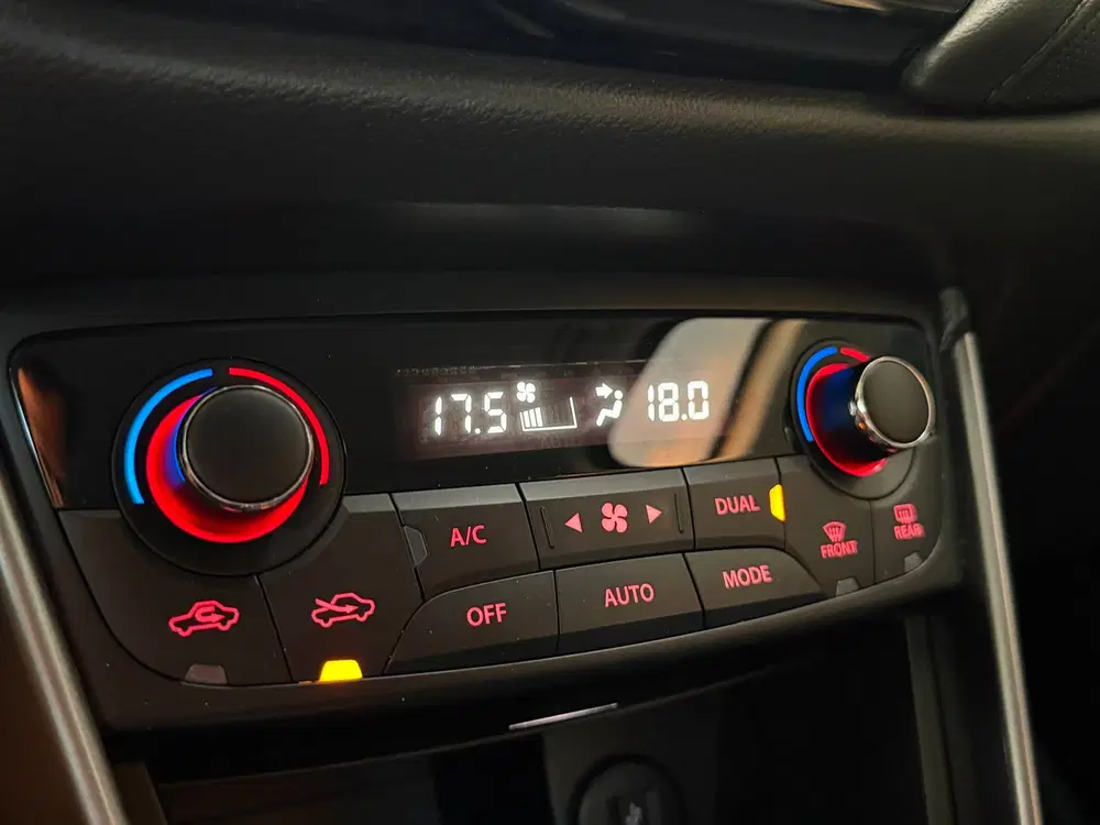 Suzuki S-Cross 1.5 Hybrid Style uit 2023, foto 15