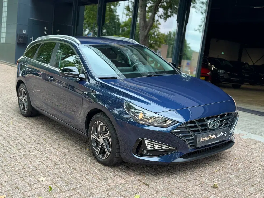 Hyundai i30 1.5 T-GDi MHEV Premium uit 2021