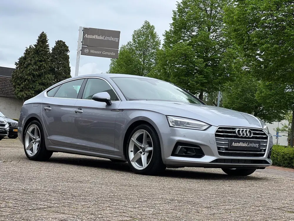 Audi A5 40 TFSI Design Pro Line uit 2019, foto 2