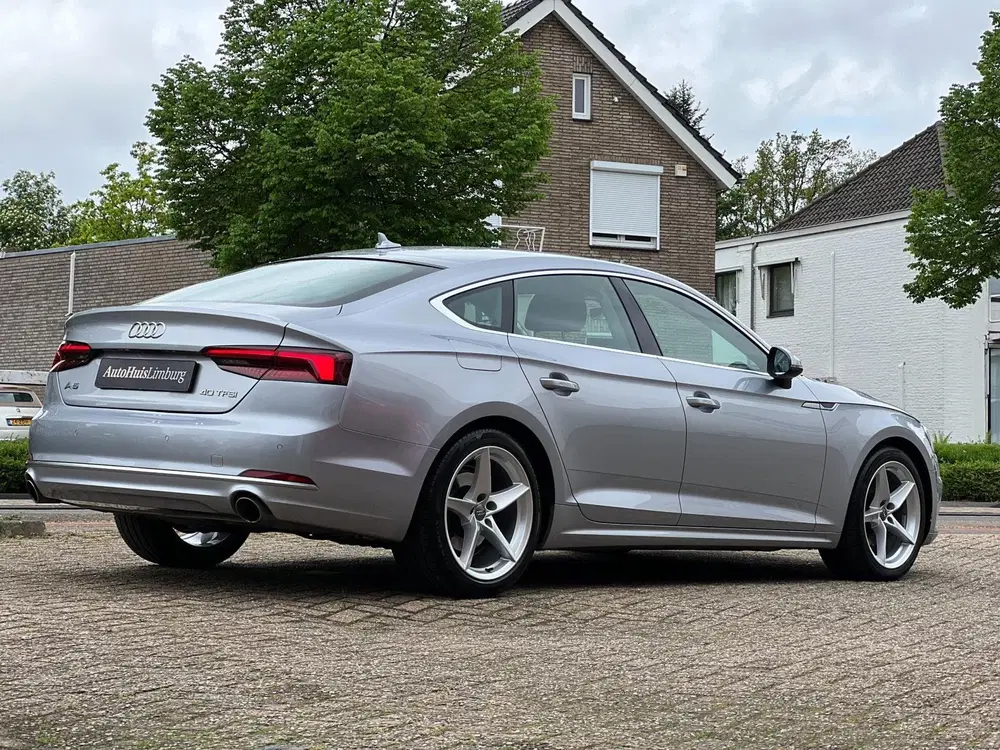 Audi A5 40 TFSI Design Pro Line uit 2019, foto 4