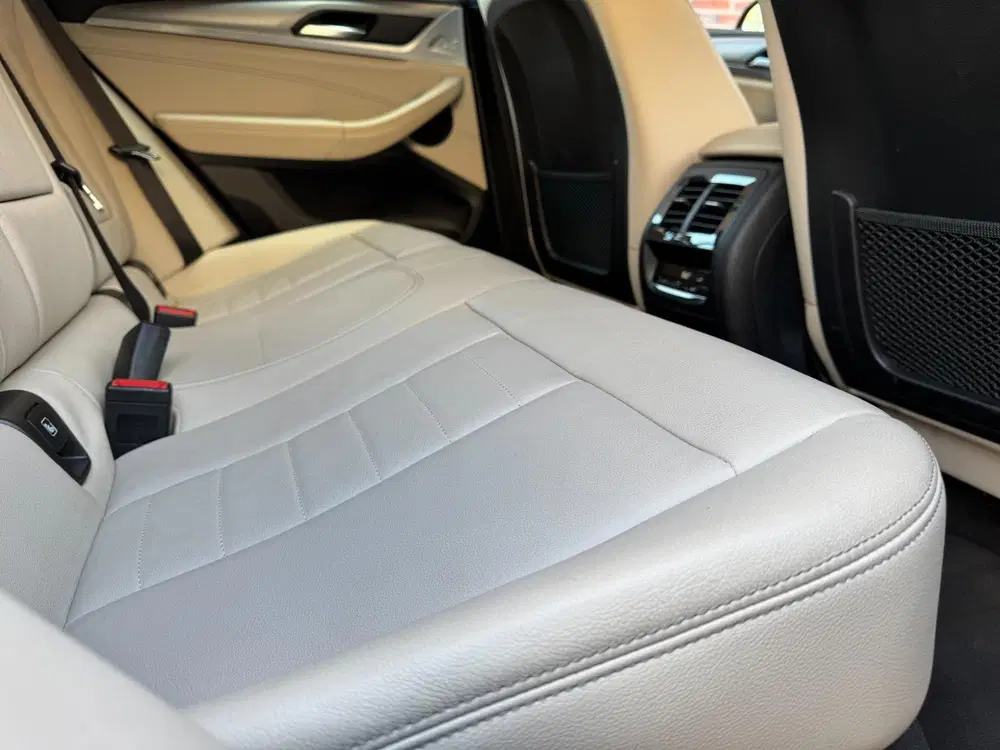 BMW X4 XDrive20i High Executive Edition uit 2019, foto 14