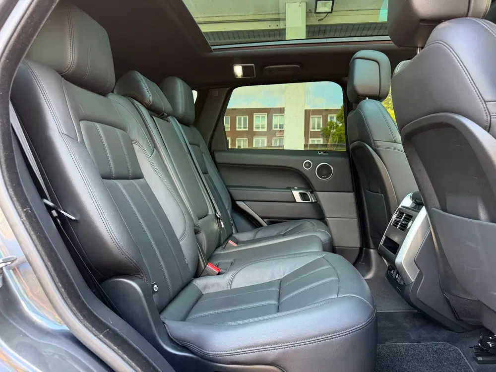Land Rover Range Rover Sport 2.0 P400e SE uit 2021, foto 15