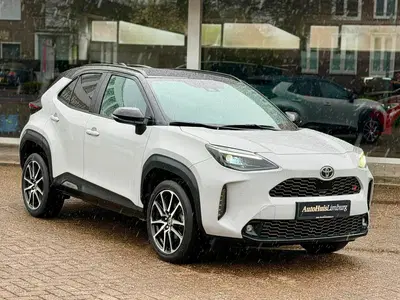 Toyota Yaris Cross 1.5 Hybrid GR Sport uit 2022