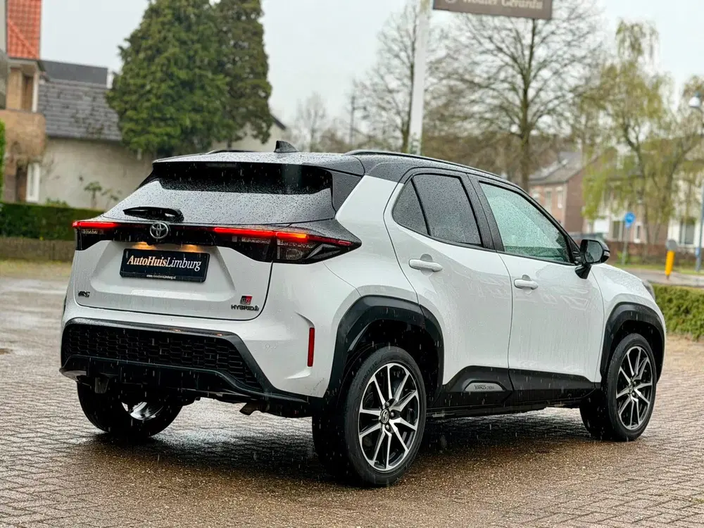 Toyota Yaris Cross 1.5 Hybrid GR Sport uit 2022, foto 5