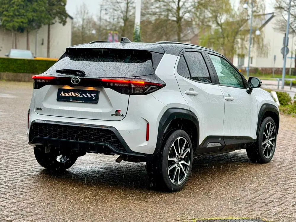 Toyota Yaris Cross 1.5 Hybrid GR Sport uit 2022, foto 6