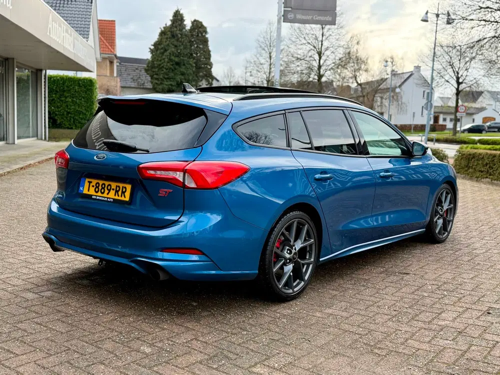 Ford Focus 2.3 EcoBoost ST-3 uit 2019, foto 6
