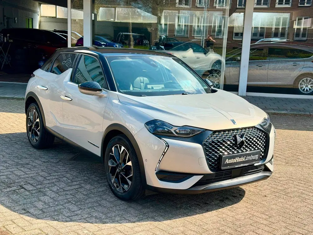 DS Automobiles DS 3 Crossback DS 3 Crossback 1.2 PureTech Louvre uit 2022