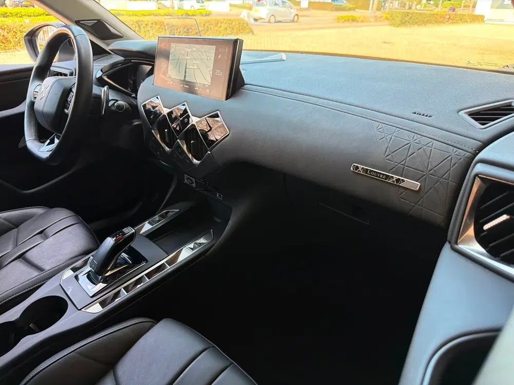 DS Automobiles DS 3 Crossback DS 3 Crossback 1.2 PureTech Louvre uit 2022, foto 7