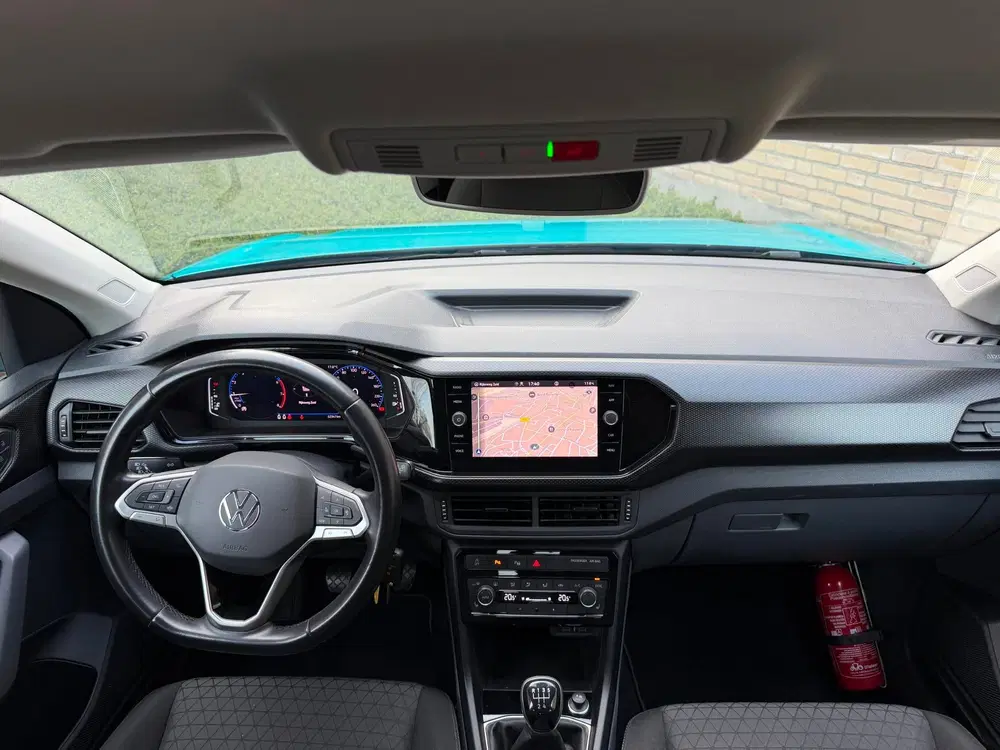 Volkswagen T-Cross 1.0 TSI Life Business uit 2020, foto 11