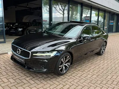 Volvo S60 2.0 T8 AWD Twin Engine R-Design uit 2020