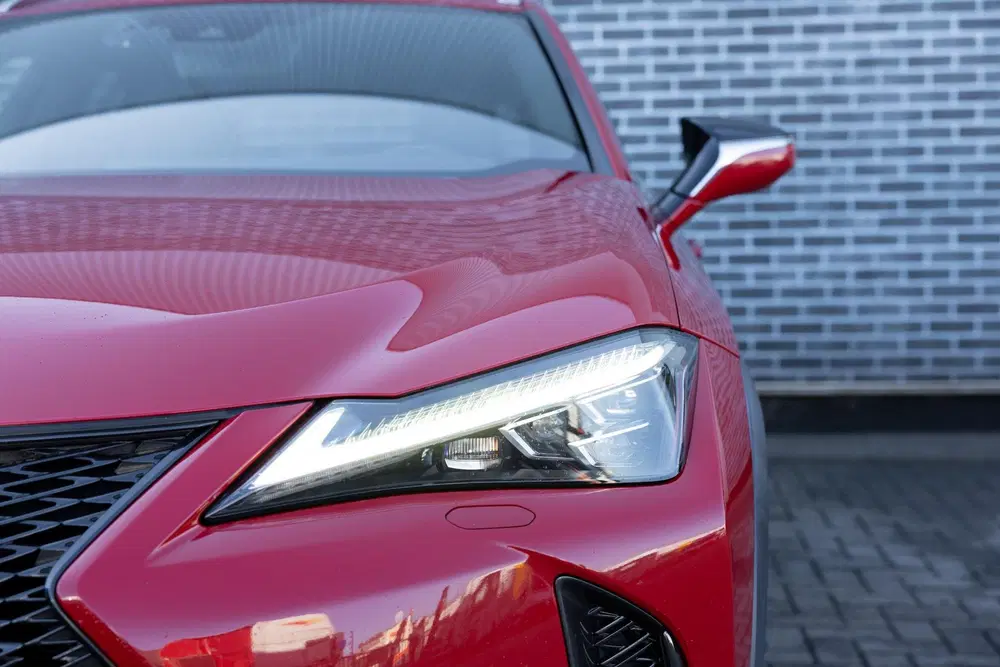 Lexus UX 250h F Sport First Edition uit 2019, foto 14