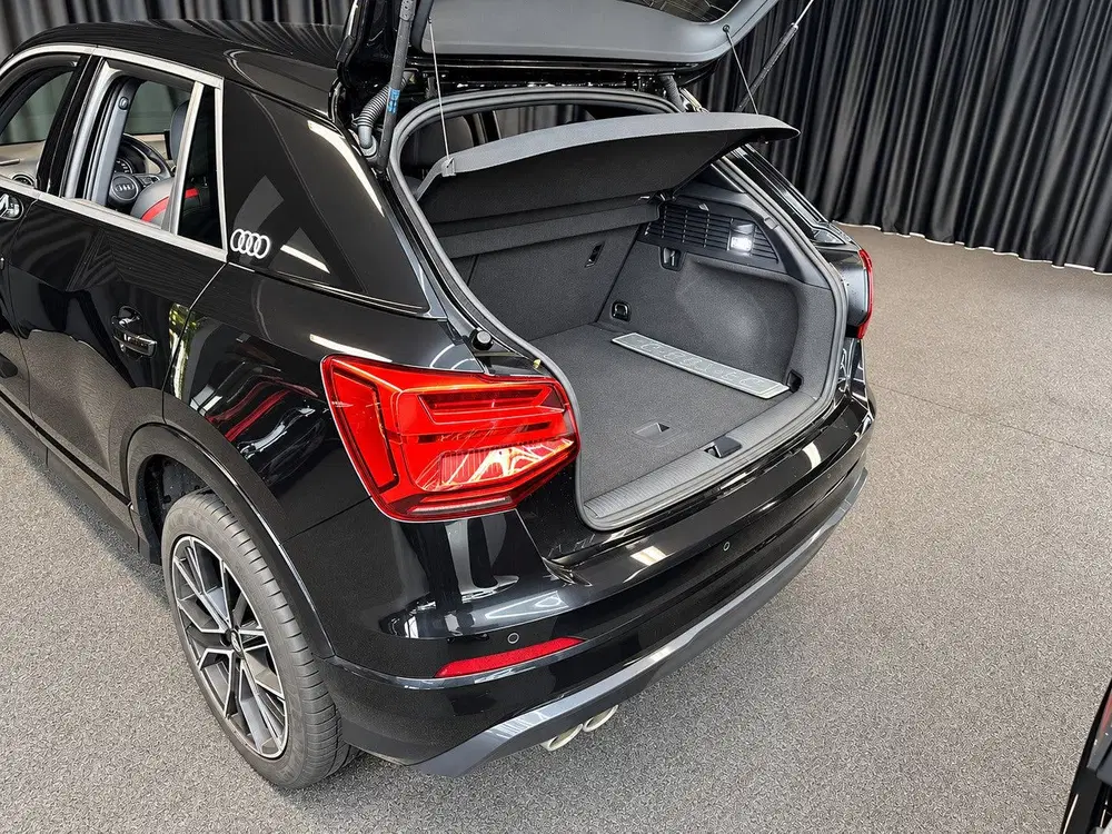 Audi Q2 35 TFSI CoD uit 2019, foto 13