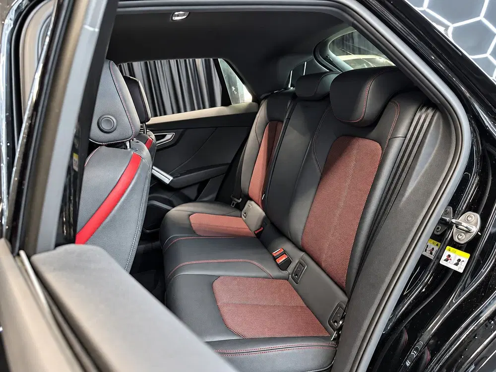 Audi Q2 35 TFSI CoD uit 2019, foto 15