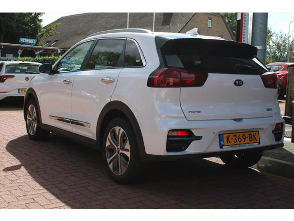 Kia Niro EV 64 kWh *DynamicLine* uit 2020, foto 4
