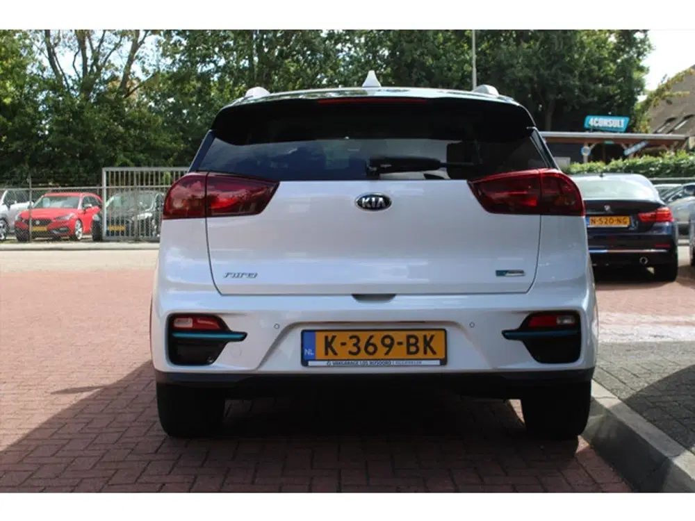 Kia Niro EV 64 kWh *DynamicLine* uit 2020, foto 5