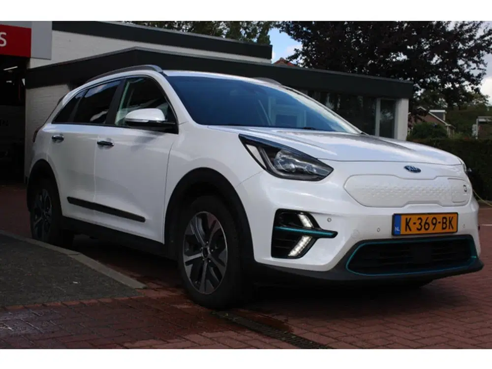 Kia Niro EV 64 kWh *DynamicLine* uit 2020, foto 7