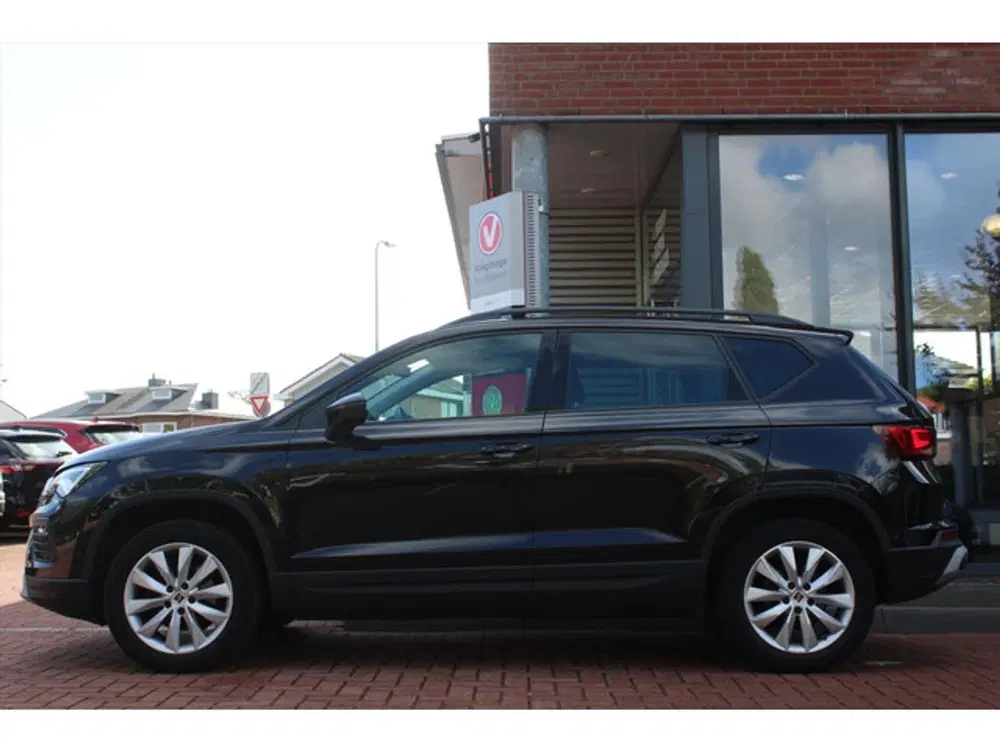 SEAT Ateca 1.0 EcoTSI *Business* uit 2022, foto 2