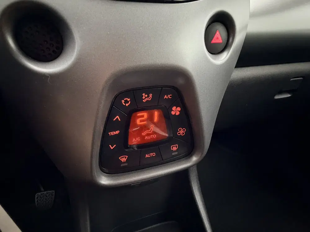 Toyota Aygo 1.0 VVT-i x-joy uit 2021, foto 10