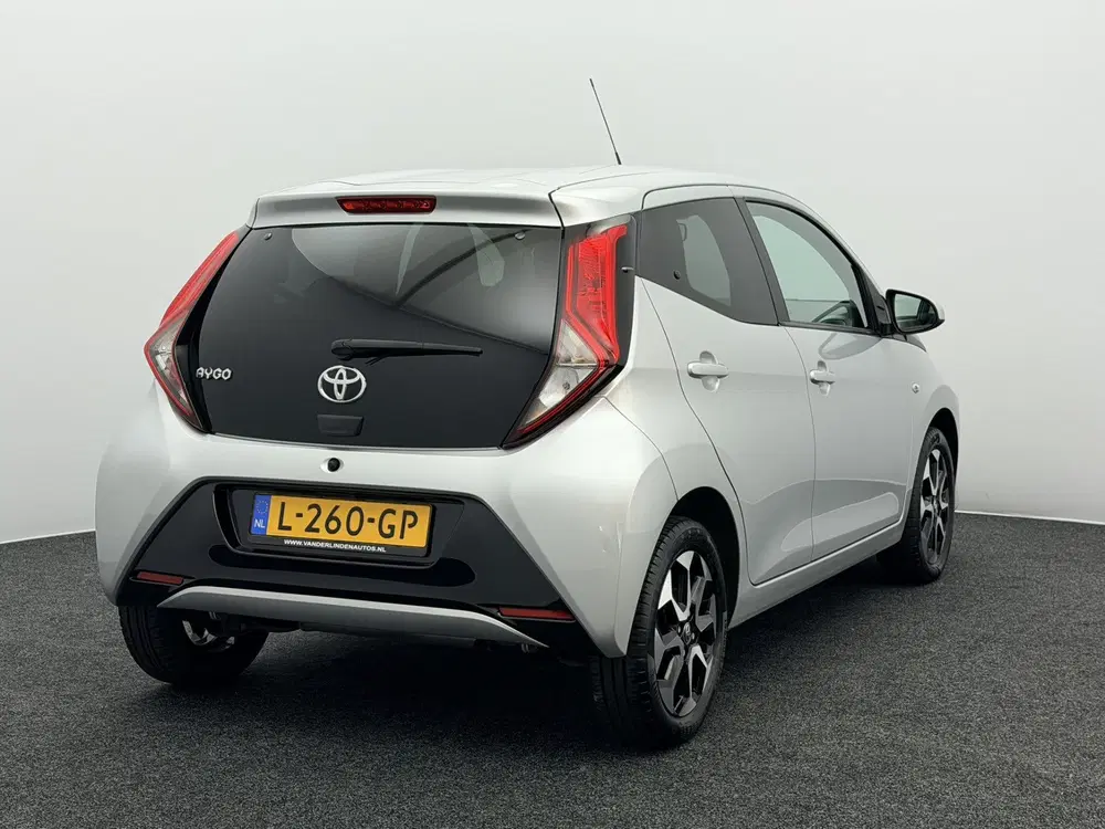 Toyota Aygo 1.0 VVT-i x-joy uit 2021, foto 3
