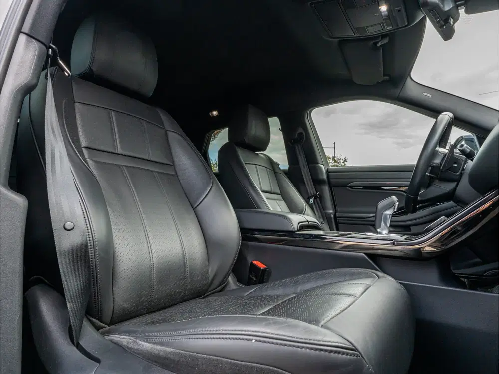 Land Rover Range Rover Evoque 1.5 P300e AWD R-Dynamic HSE 20 uit 2020, foto 3
