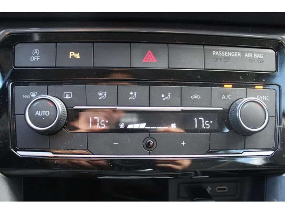 Volkswagen T-Cross 1.0 TSI Aut. *Style* uit 2021, foto 13