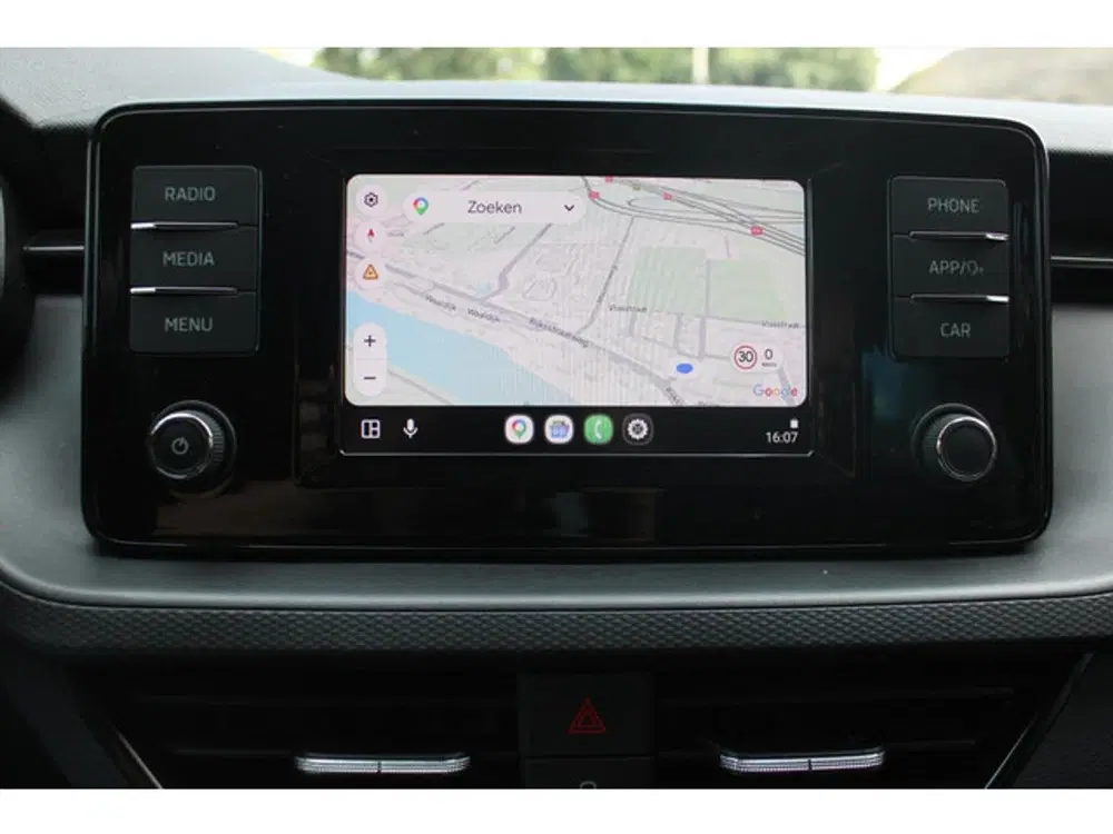 Skoda Scala 1.0 TSI DSG-7 *Style* uit 2019, foto 11