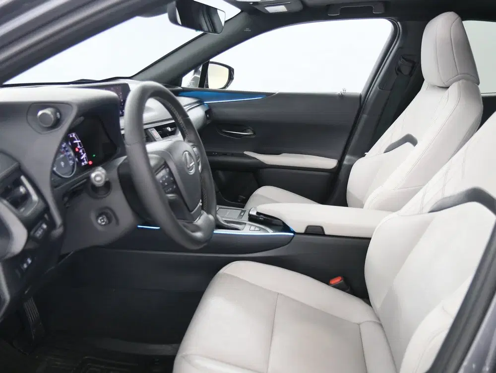 Lexus UX 250h AWD Executive Line uit 2019, foto 12
