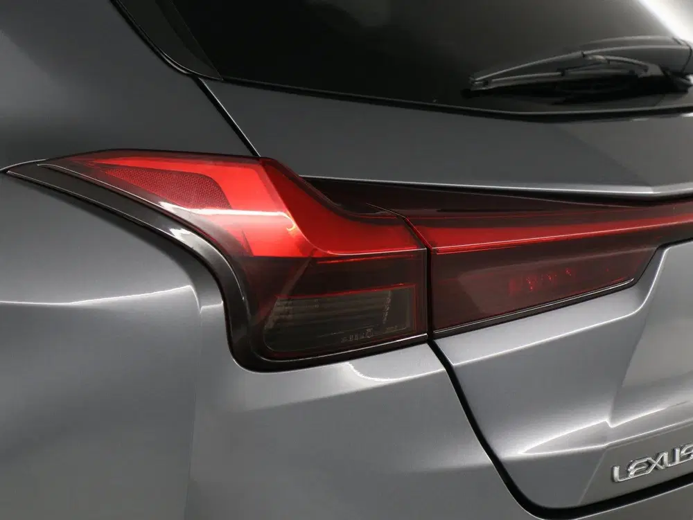 Lexus UX 250h AWD Executive Line uit 2019, foto 5