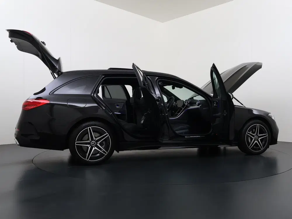 Mercedes-Benz C-Klasse 300 e Business Solution AMG uit 2025, foto 13