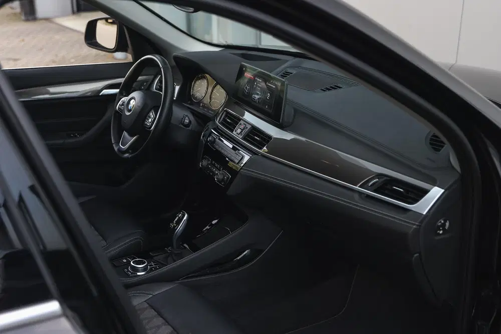 BMW X1 sDrive20i xLine Automaat uit 2019, foto 10