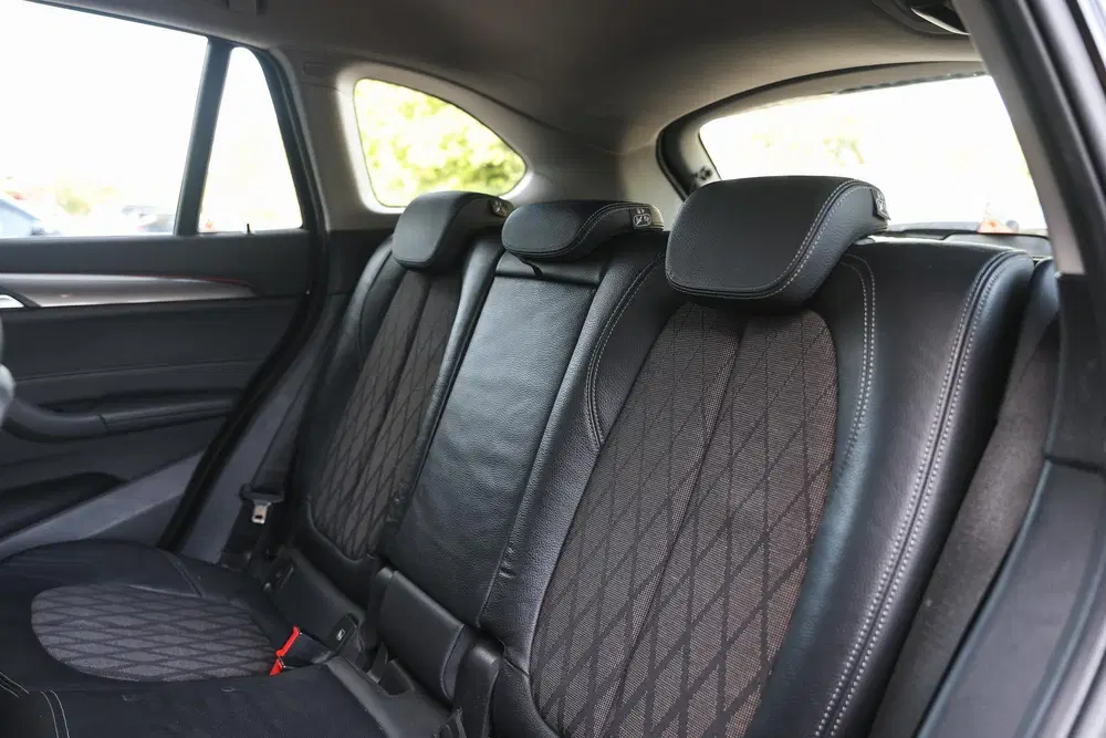 BMW X1 sDrive20i xLine Automaat uit 2019, foto 11