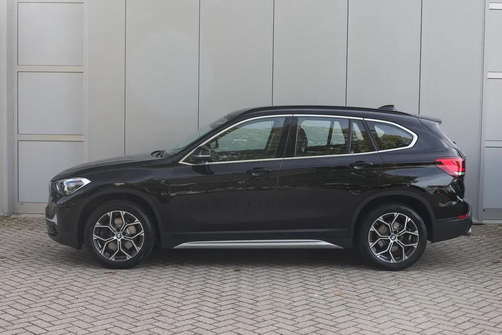 BMW X1 sDrive20i xLine Automaat uit 2019, foto 7