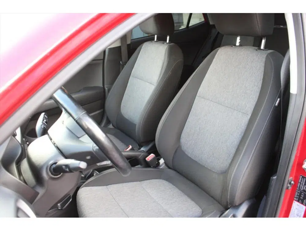 Kia Stonic 1.2 MPi *ComfortLine* uit 2019, foto 13