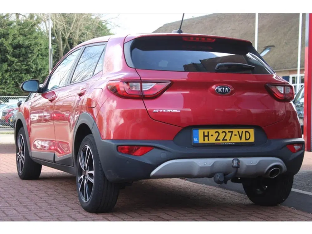 Kia Stonic 1.2 MPi *ComfortLine* uit 2019, foto 3