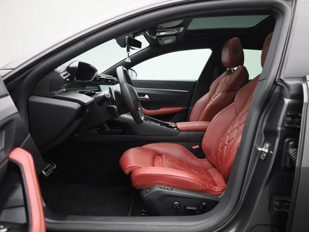 Peugeot 508 1.6 Hybrid 225 e-EAT8 GT uit 2021, foto 11