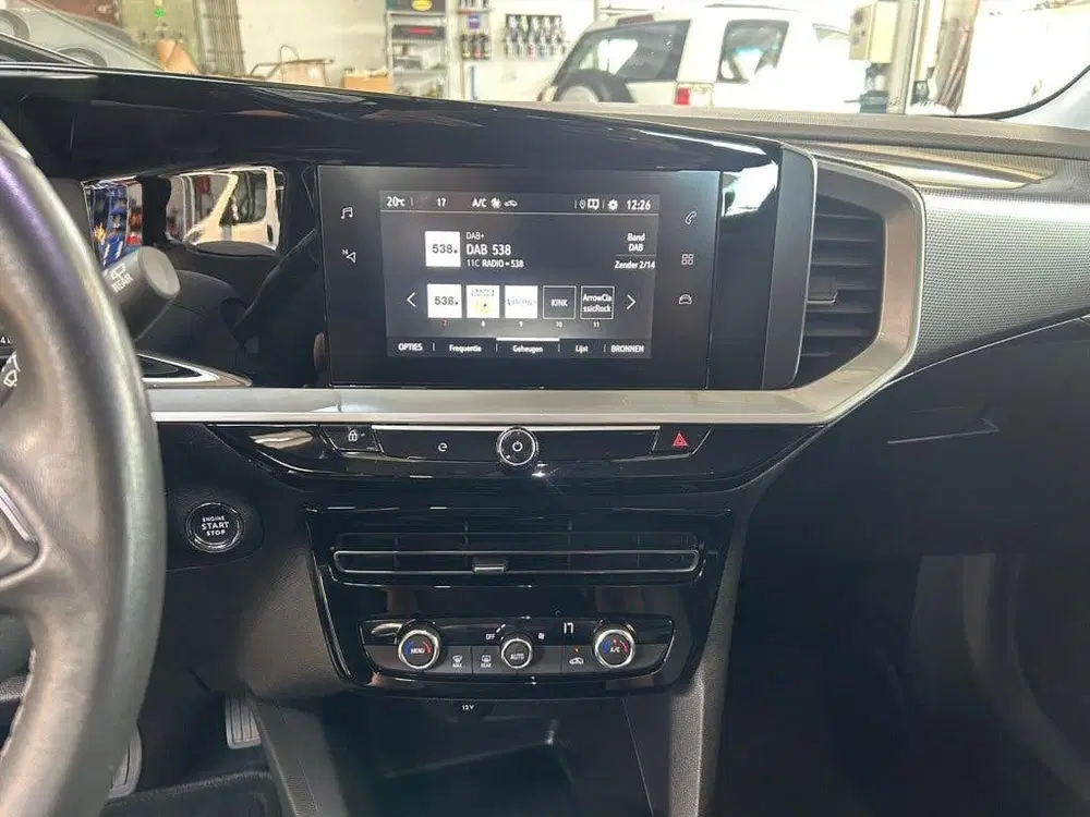 Opel Mokka Elektrisch 50kWh 136pk 11 kW Elegance (bj uit 2023, foto 11