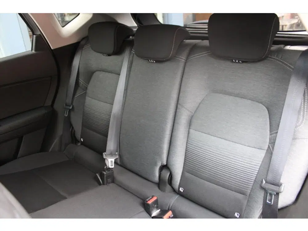 Renault Captur 1.3 TCe Hybride *Zen* uit 2021, foto 15