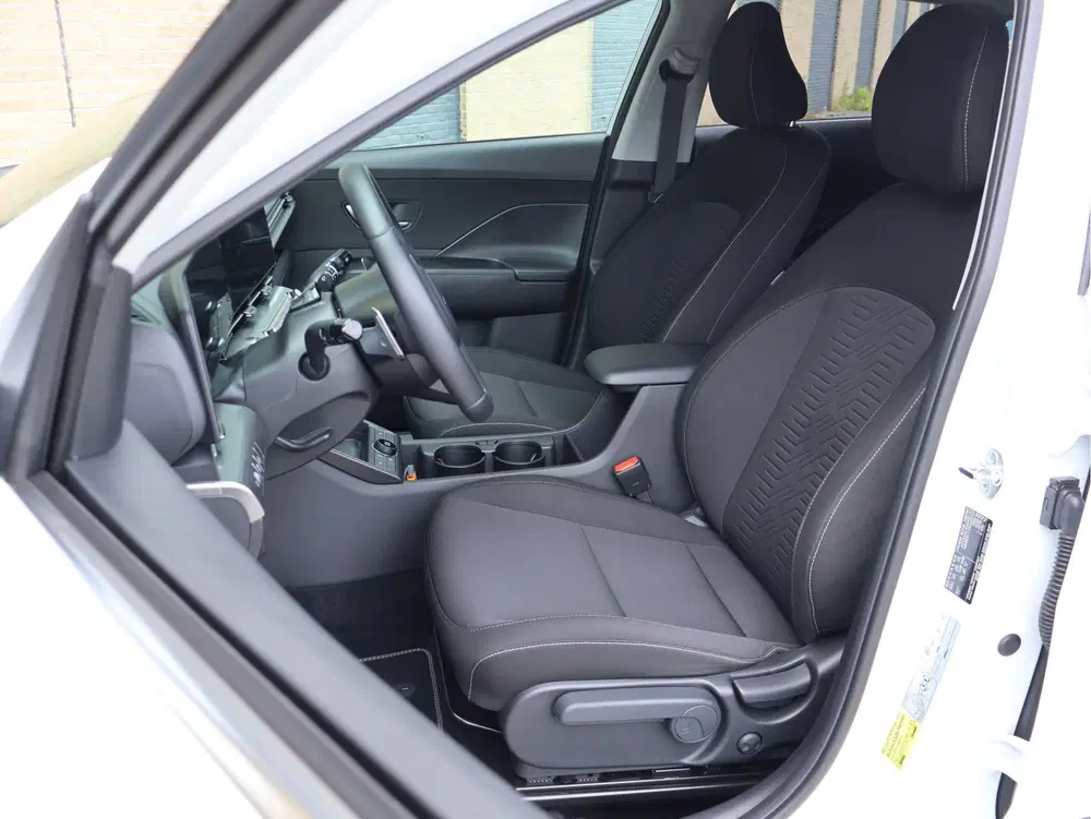 Hyundai KONA 1.6 GDI HEV Comfort Smart uit 2025, foto 8