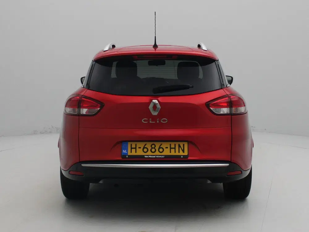 Renault Clio TCe 90 Limited uit 2020, foto 5