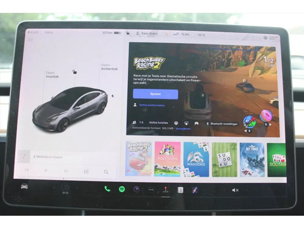 Tesla Model 3 Standard Plus RWD uit 2019, foto 11