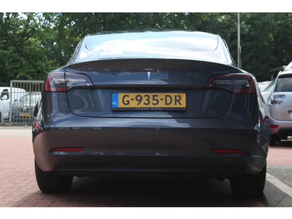 Tesla Model 3 Standard Plus RWD uit 2019, foto 4