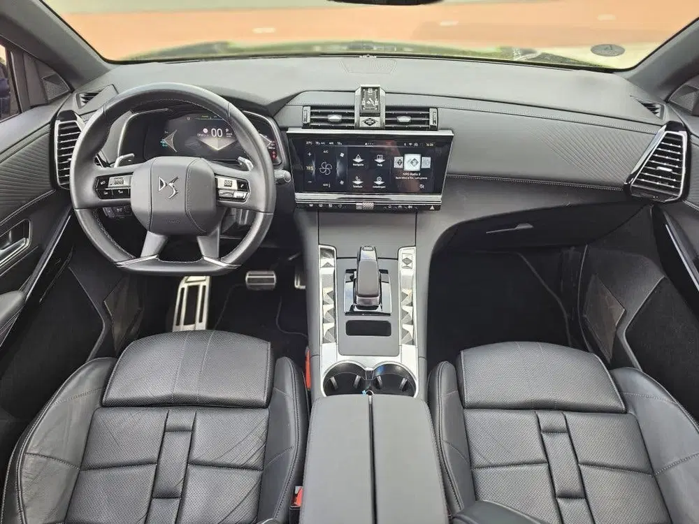 DS Automobiles DS 7 DS 7 E-Tense 300 4x4 Performance Line uit 2025, foto 4