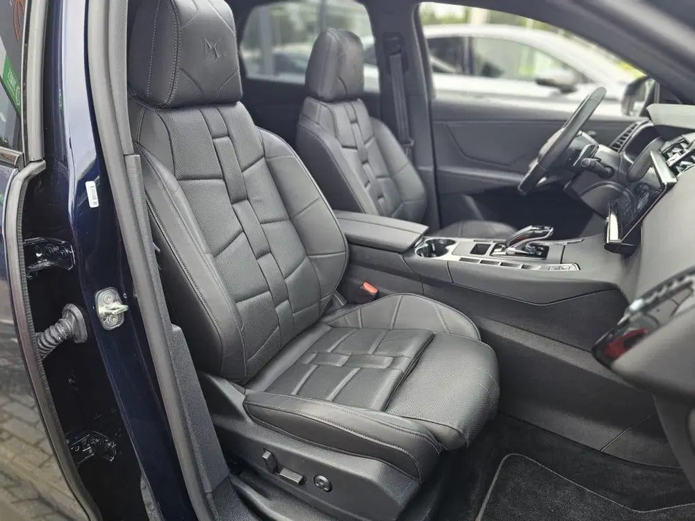 DS Automobiles DS 7 DS 7 E-Tense 300 4x4 Performance Line uit 2025, foto 9