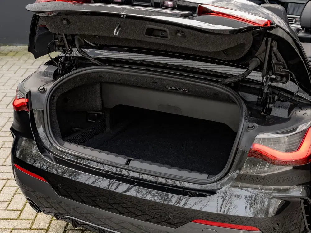 BMW 4-serie 4 Serie Cabrio 420i M-Sport uit 2021, foto 14