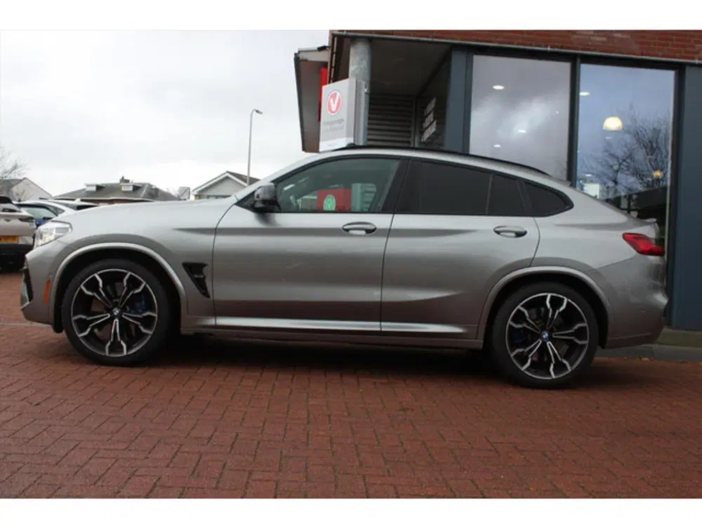 BMW X4 M M Competition uit 2020, foto 3
