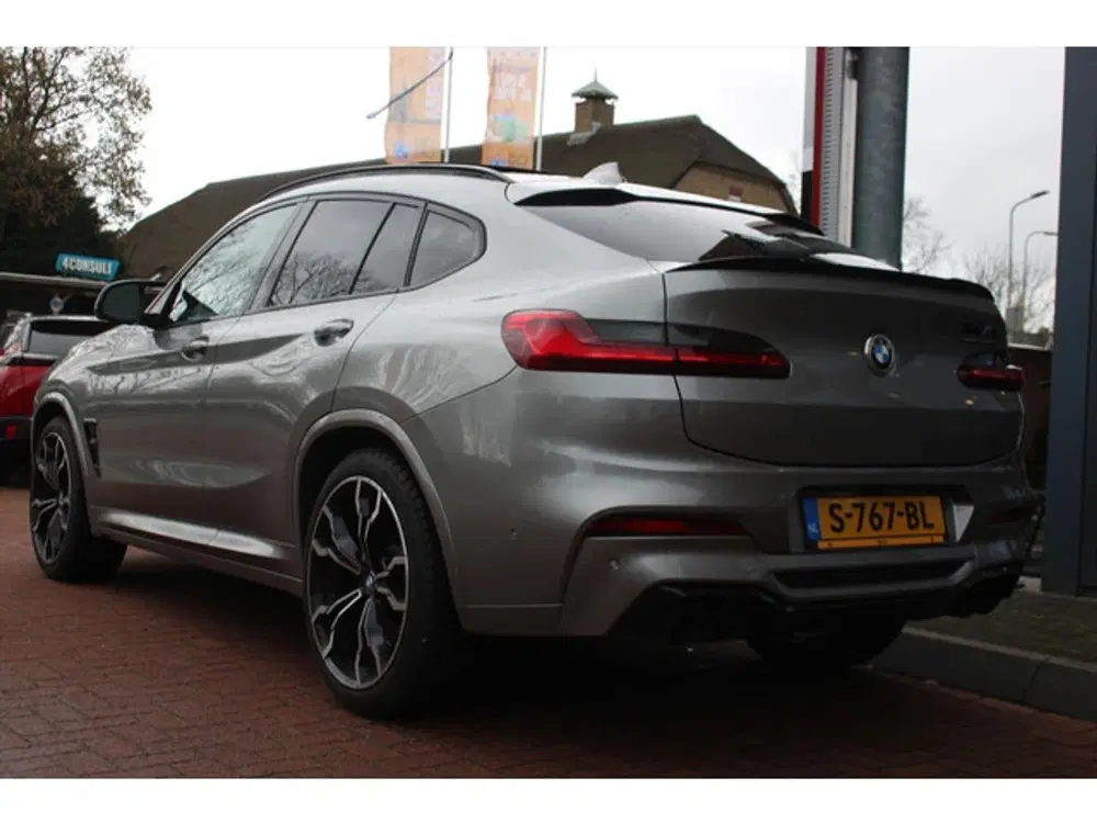 BMW X4 M M Competition uit 2020, foto 4