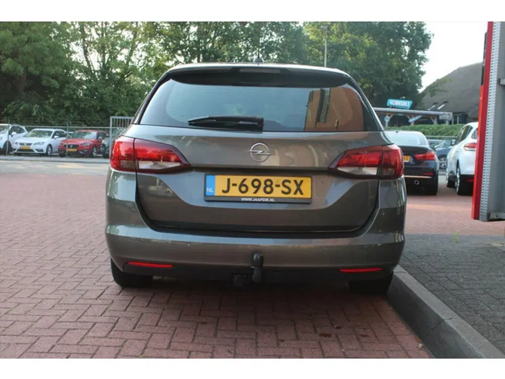 Opel Astra Sports Tourer 1.2 Turbo *Business* uit 2020, foto 4