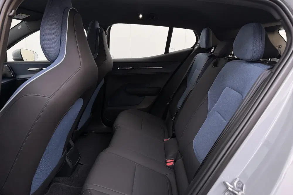 Volvo EX30 Single Motor Extended Range Core 69 kWh Wa uit 2024, foto 12