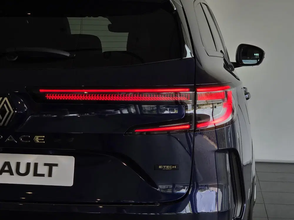 Renault Espace E-Tech full hybrid 200 iconic 7p. TREKHAAK uit 2024, foto 12