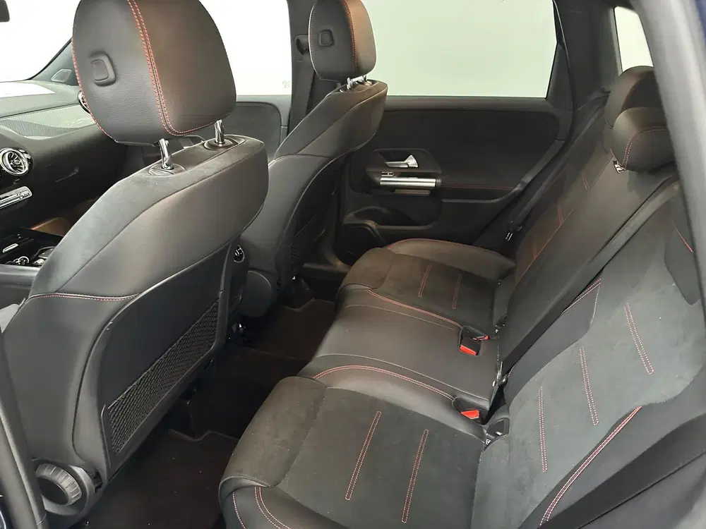 Mercedes-Benz B-Klasse 180 AMG Line TREKHAAK uit 2023, foto 8